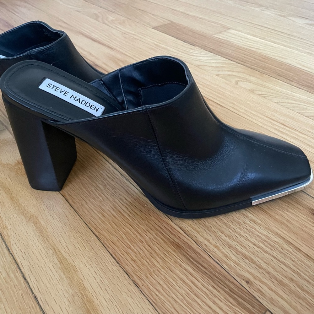 Steve Madden Playa Mule - image 1